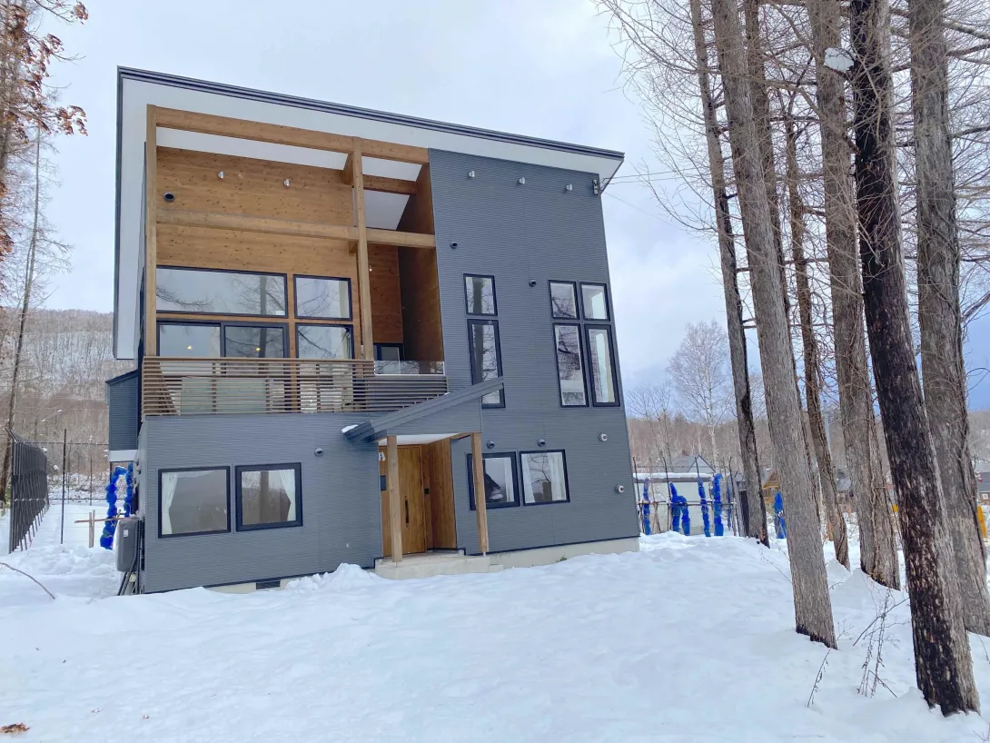 Hibiki_exterior_2
